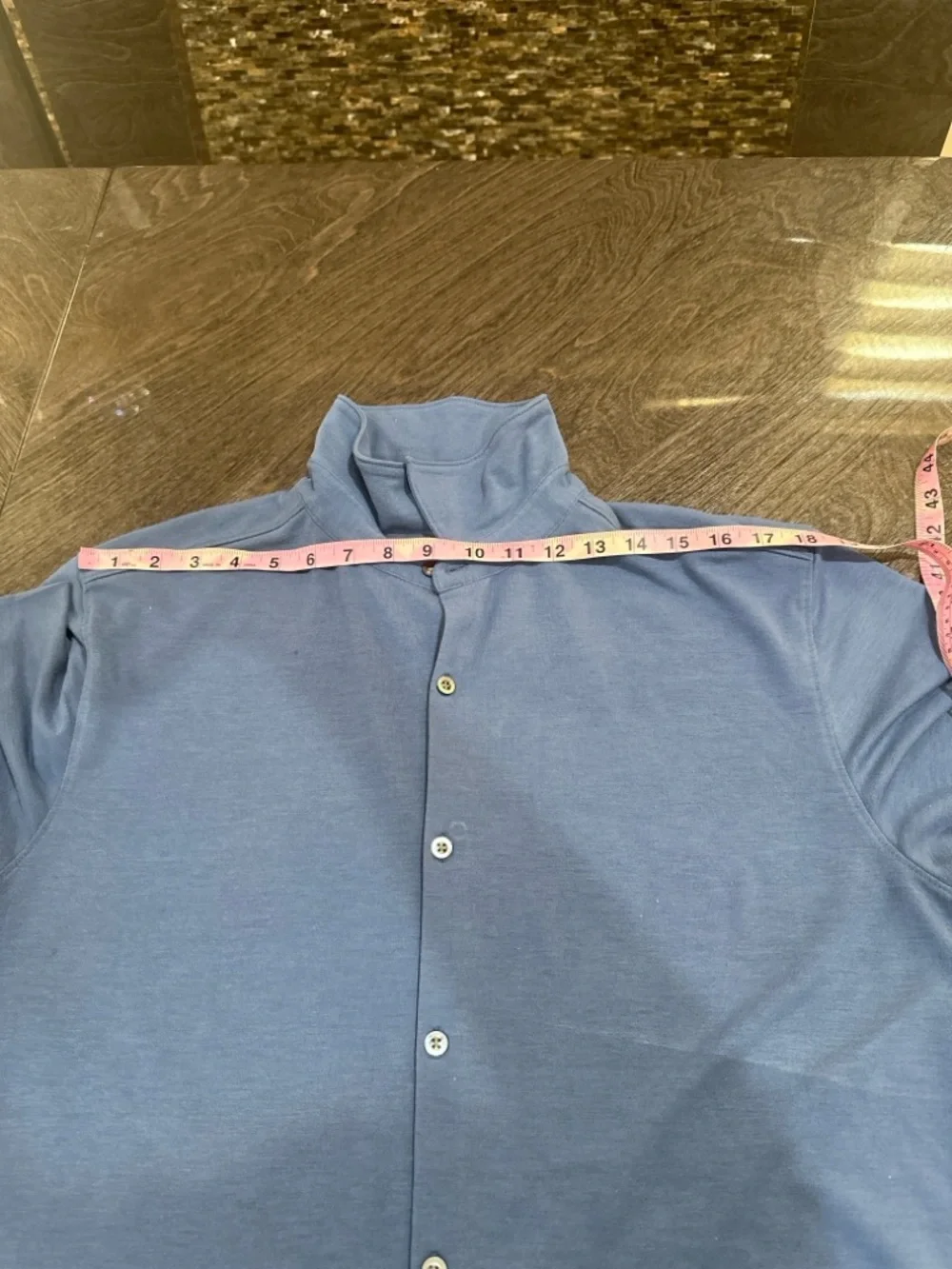 Banana Republic Men's Short-Sleeve Button-Down Shirt in Dusty Blue - Picture 6 of 10